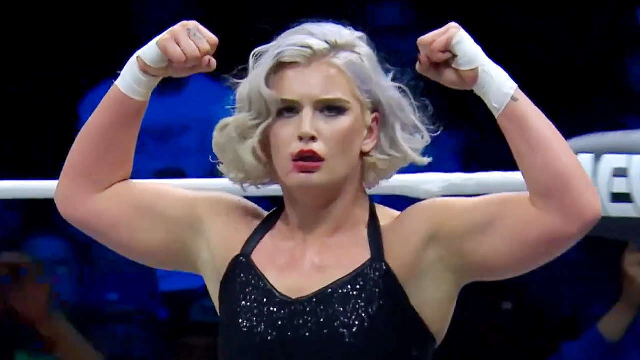 Toni Storm AEW
