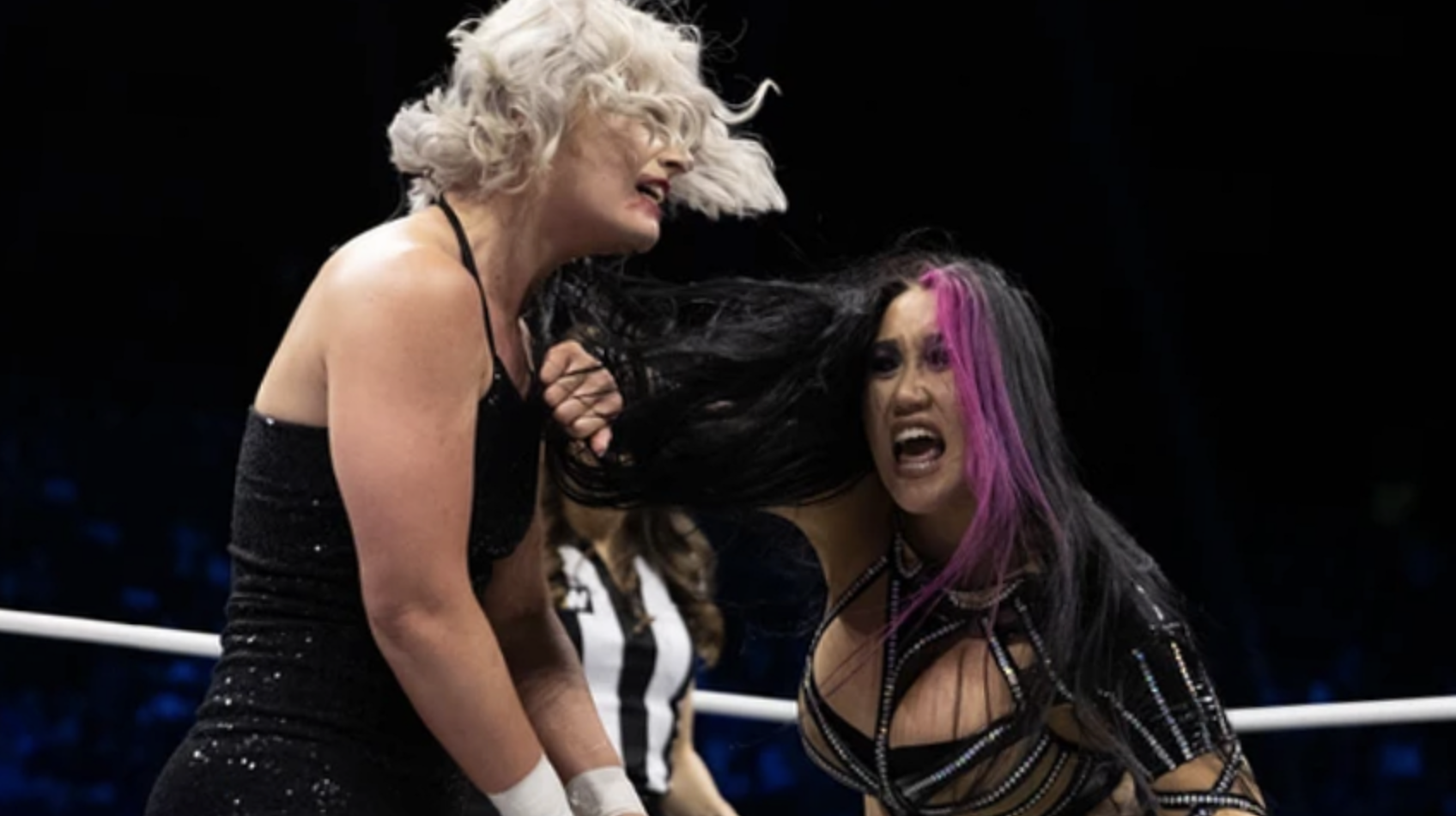 Toni Storm Viva Van