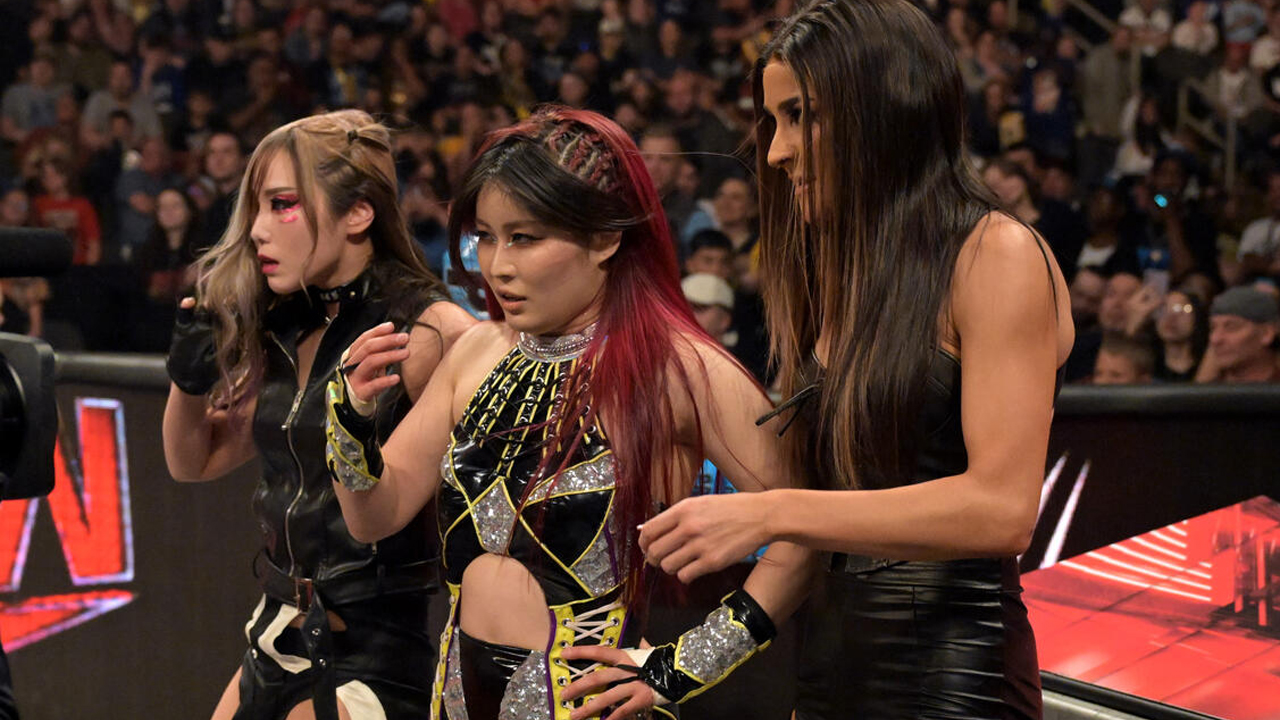 WWE Raw Damage CTRL