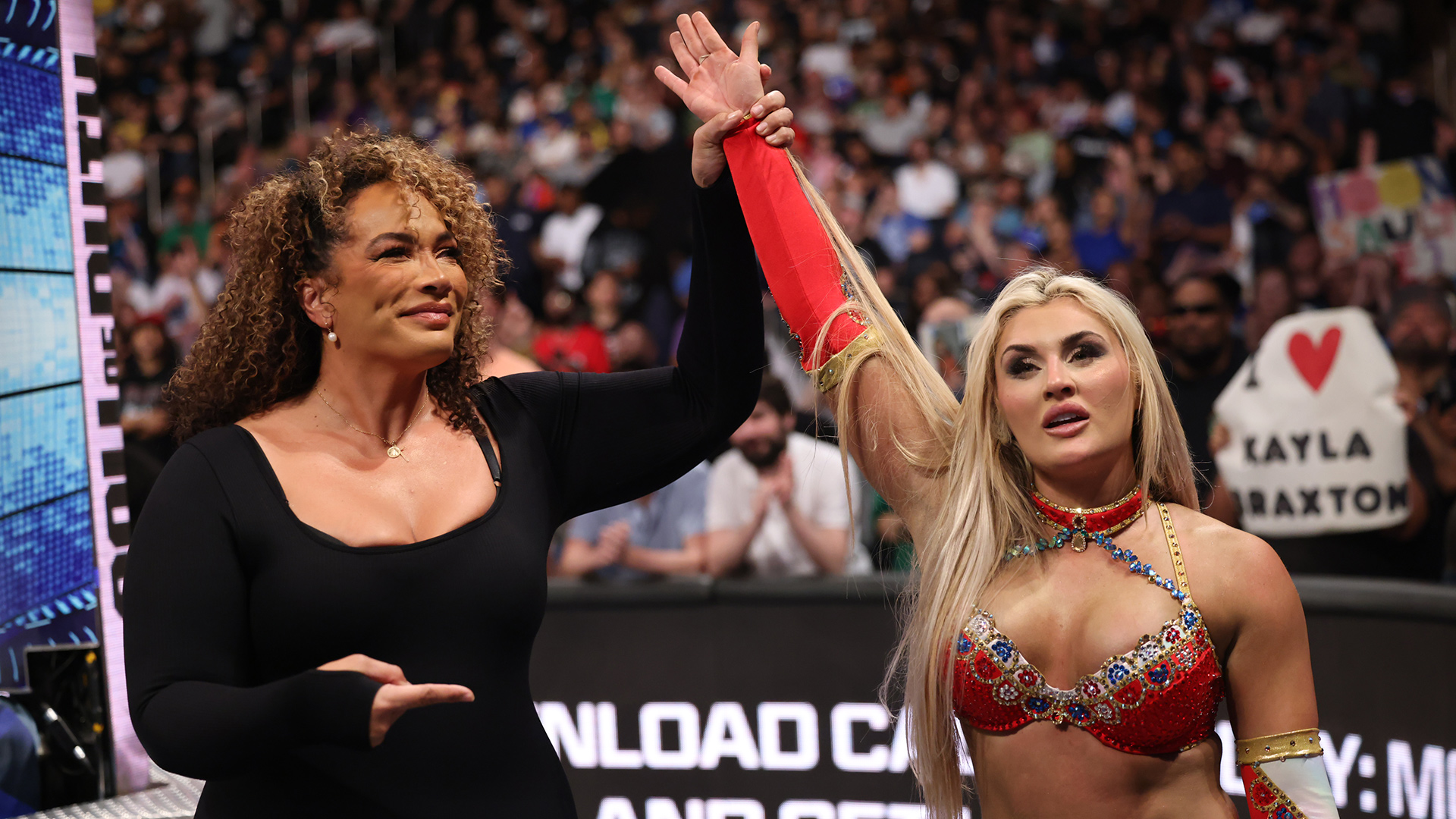 Nia Jax Tiffany Stratton