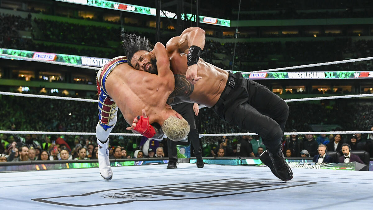 Roman Reigns Cody Rhodes
