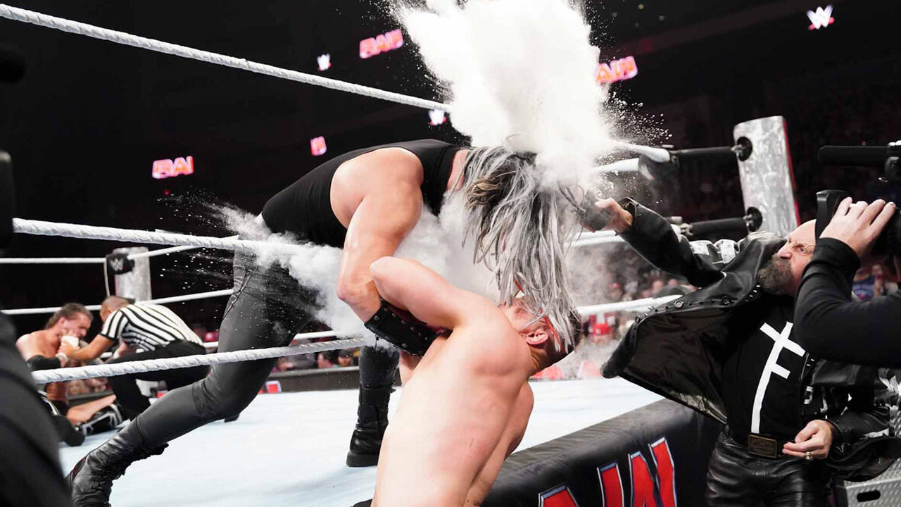 WWE Raw Uncle Howy Paul Ellering