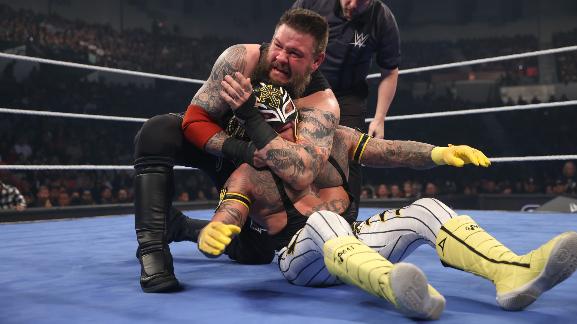 Kevin Owens Rey Mysterio