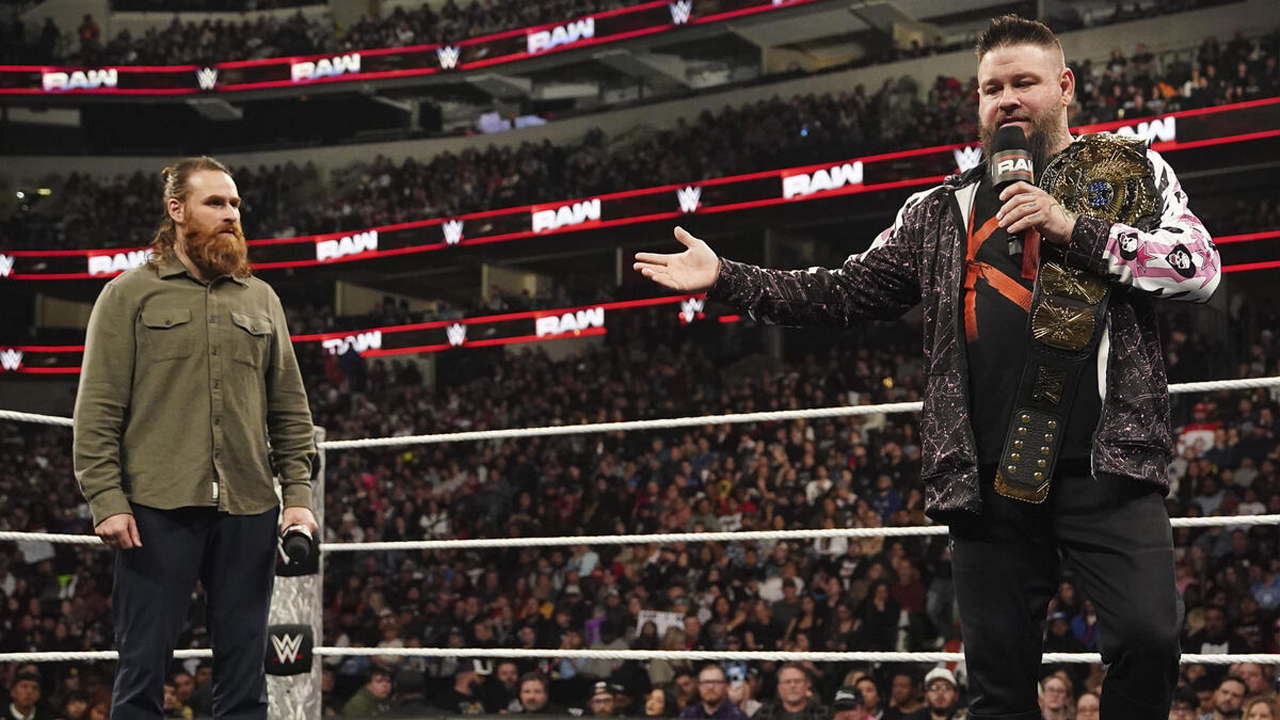 WWE Raw Sami Zayn Kevin Owens