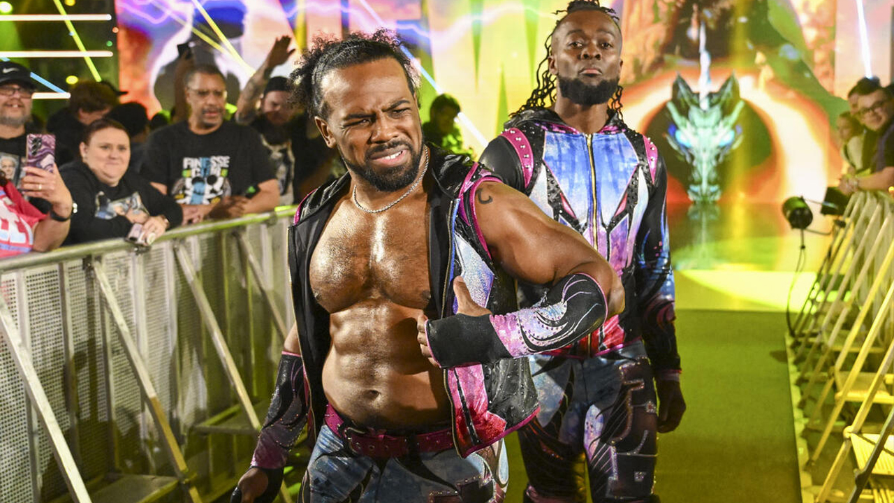 WWE Raw The New Day Xavier Woods Kofi Kingston