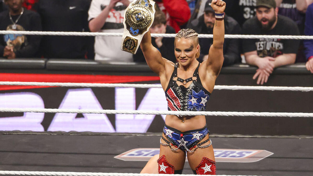 WWE Raw Ivy Nile