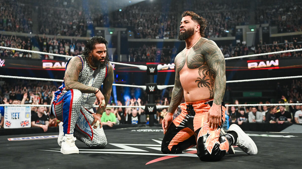 WWE Raw Jimmy Uso Jey Uso The Usos