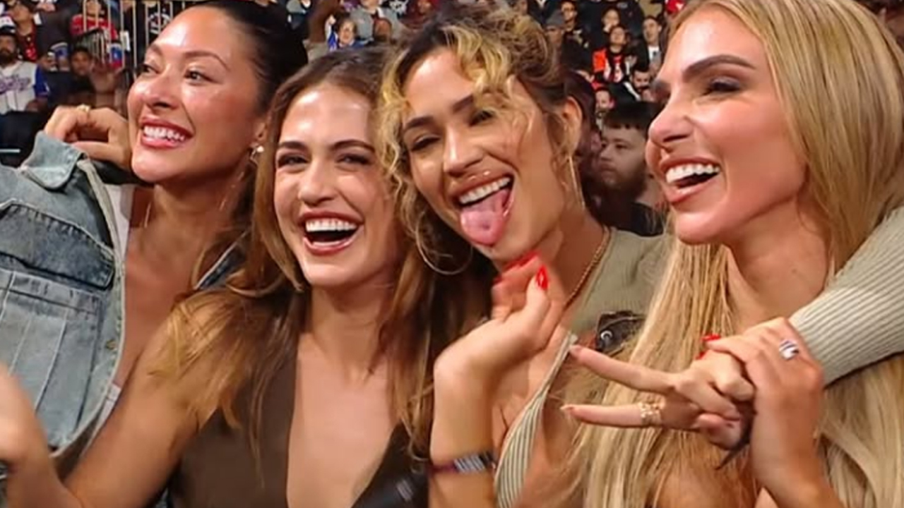 WWE Raw Selling the City