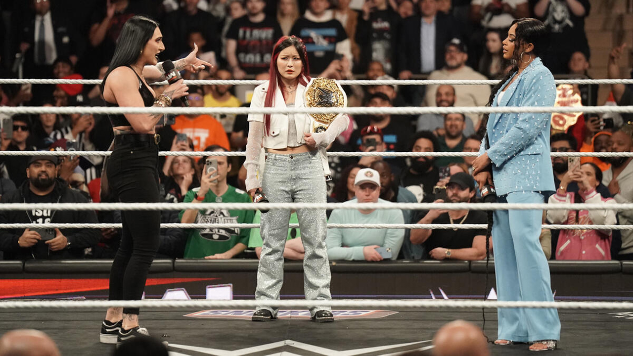 WWE Raw Rhea Ripley Iyo Sky Bianca Belair