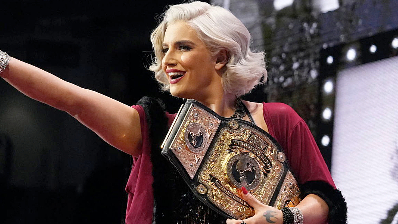 Toni Storm AEW Women's Title