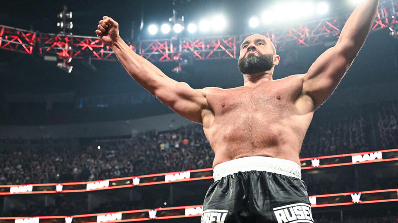 WWE Raw Rusev