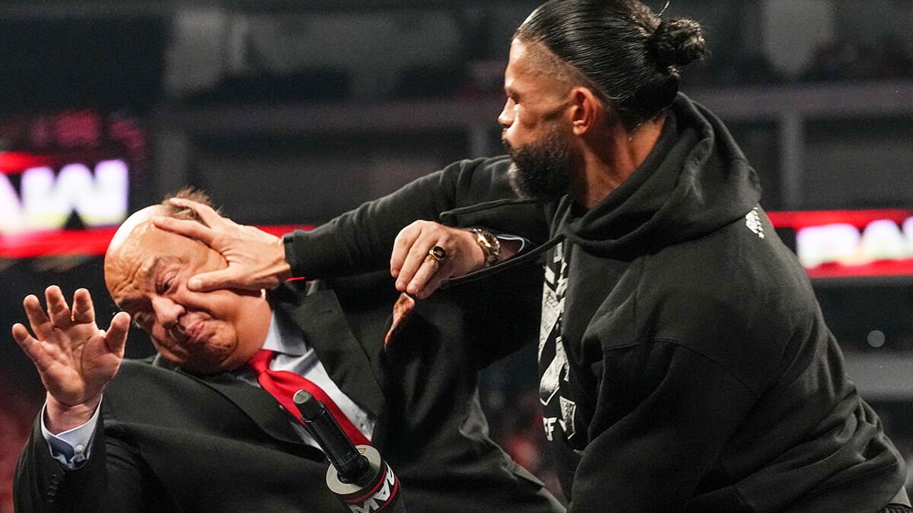 WWE Raw Paul Heyman Roman Reigns