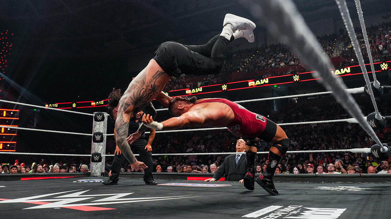 WWE Raw Jey Uso Bron Breakker