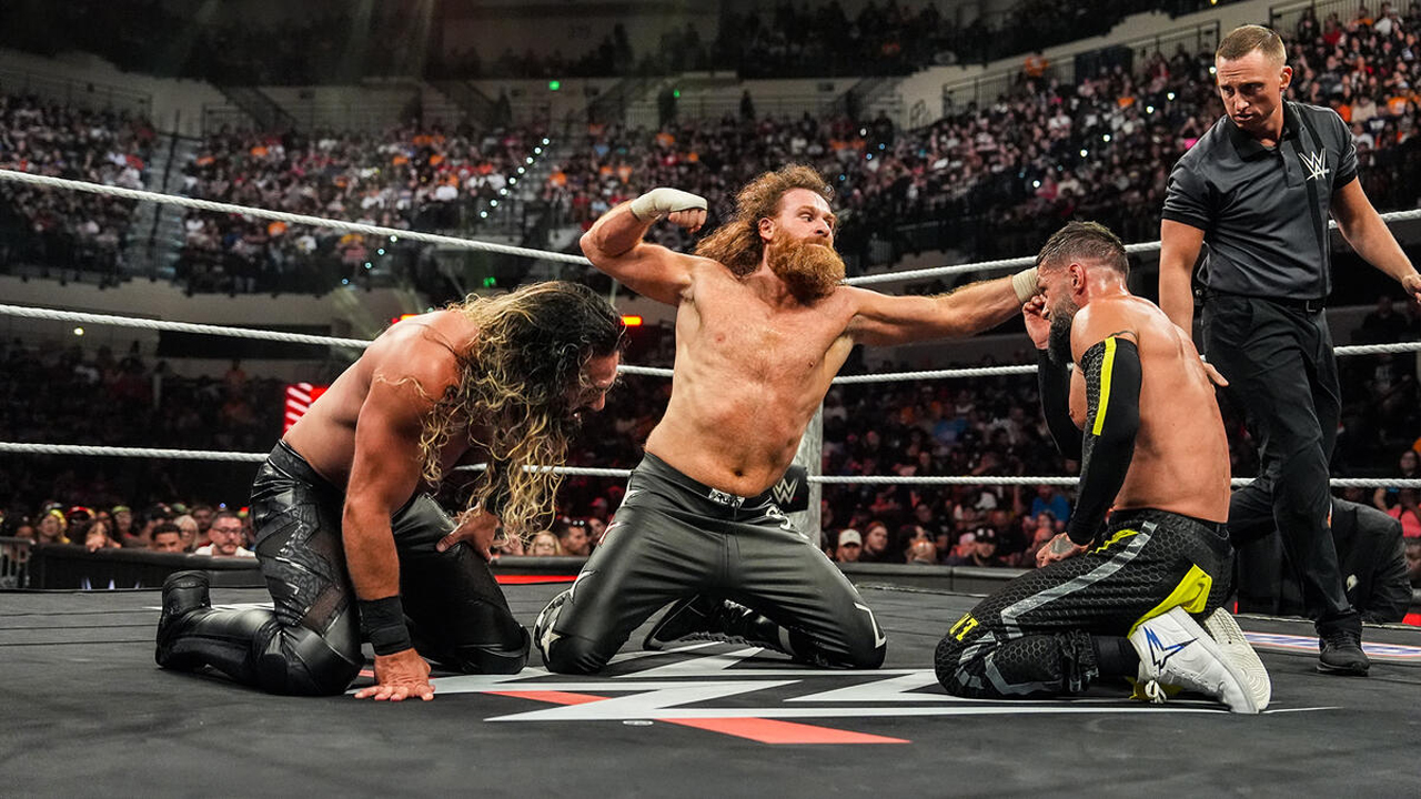 WWE Raw Seth Rollins Sami Zayn Finn Balor