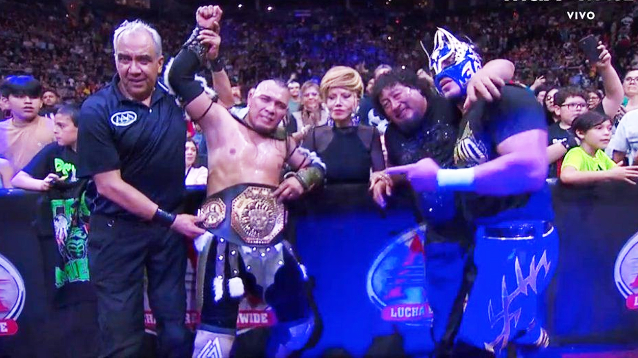 AAA Triplemania 2025 El Hijo del Vikingo Marisela Pena