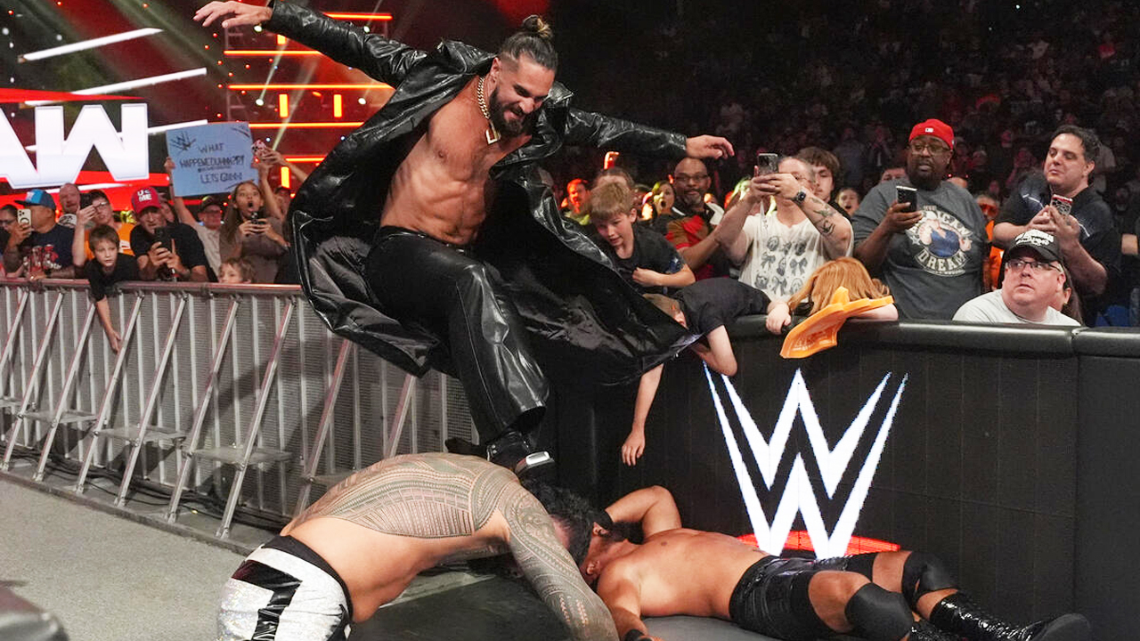 WWE Raw Seth Rollins Jey Uso Bron Breakker