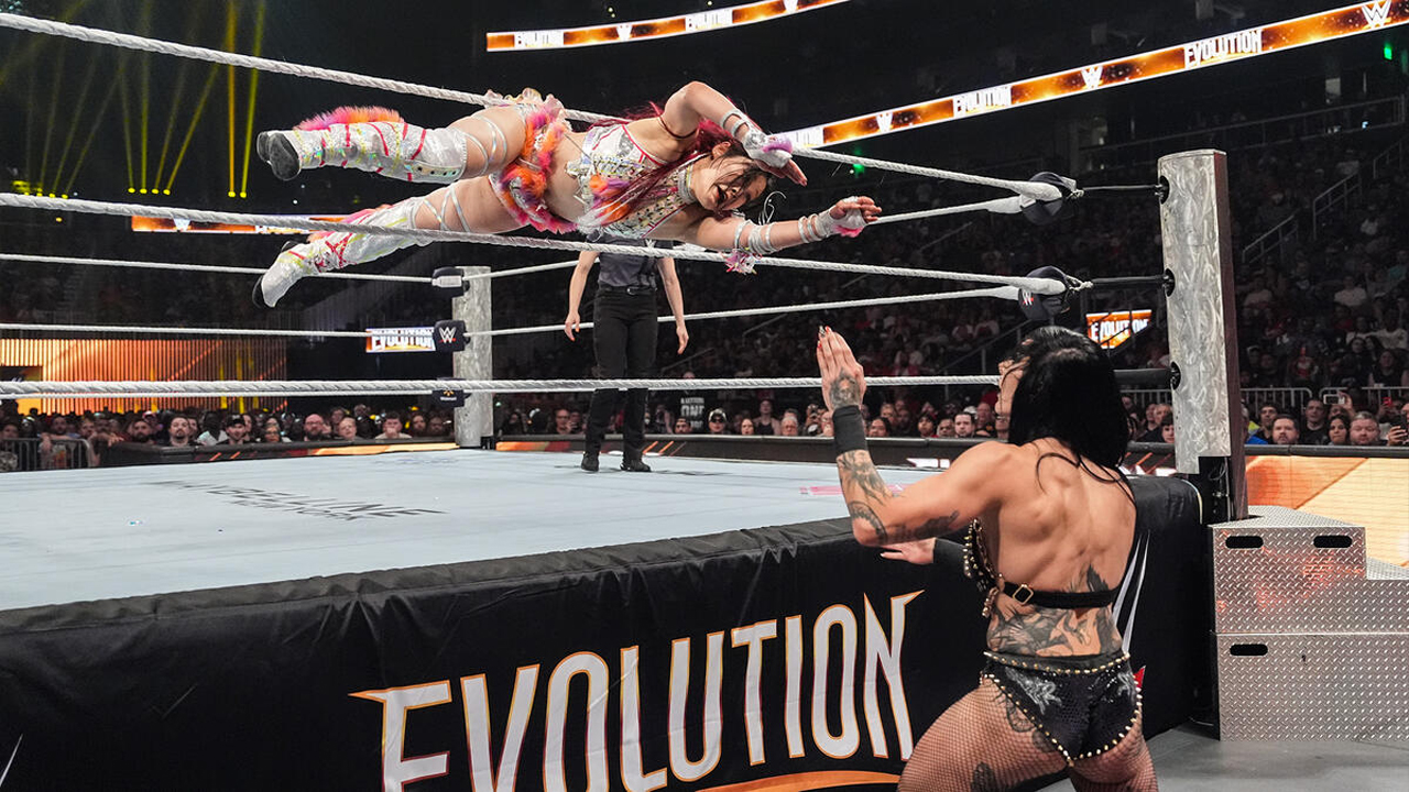 WWE Evolution 2025 Iyo Sky Rhea Ripley