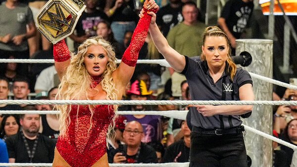 CM Punk Seth Rollins