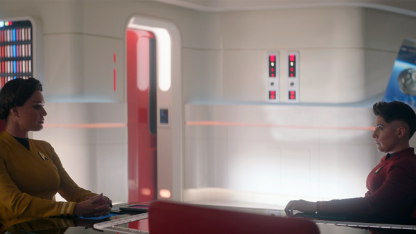 Star trek Strange New Worlds Captain Batel