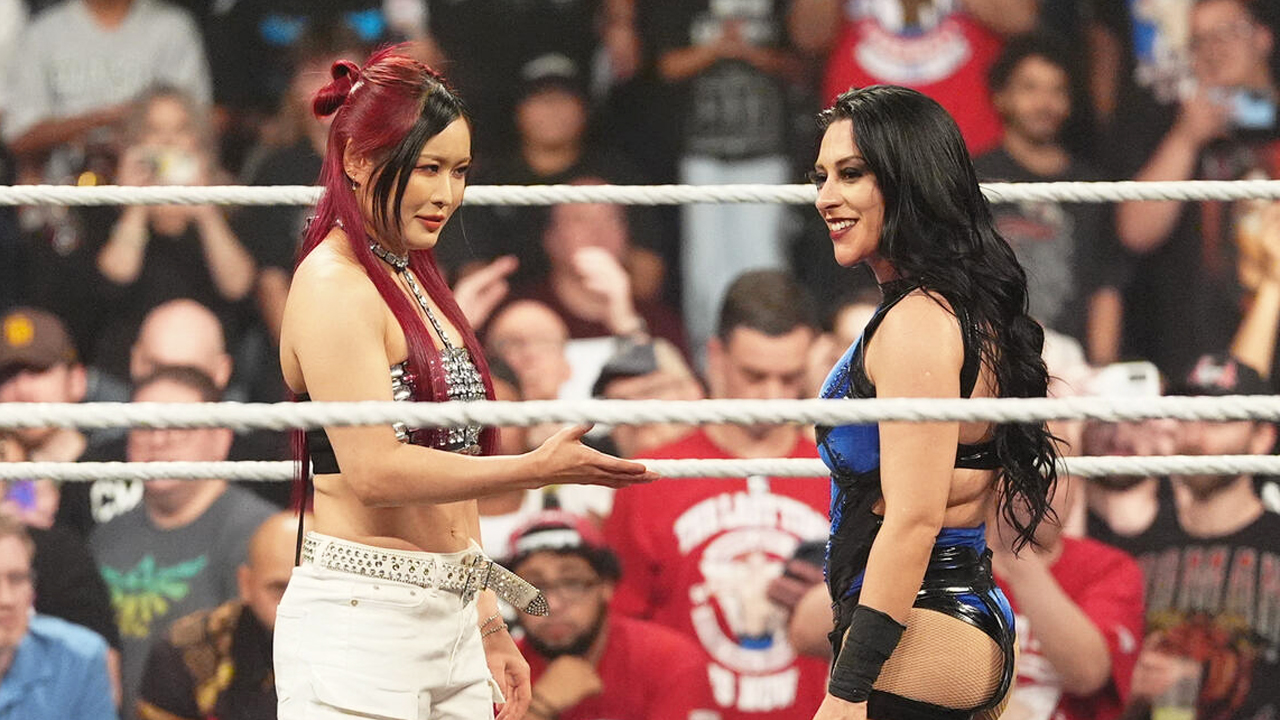 WWE Raw Iyo Sky Stephanie Vaquer