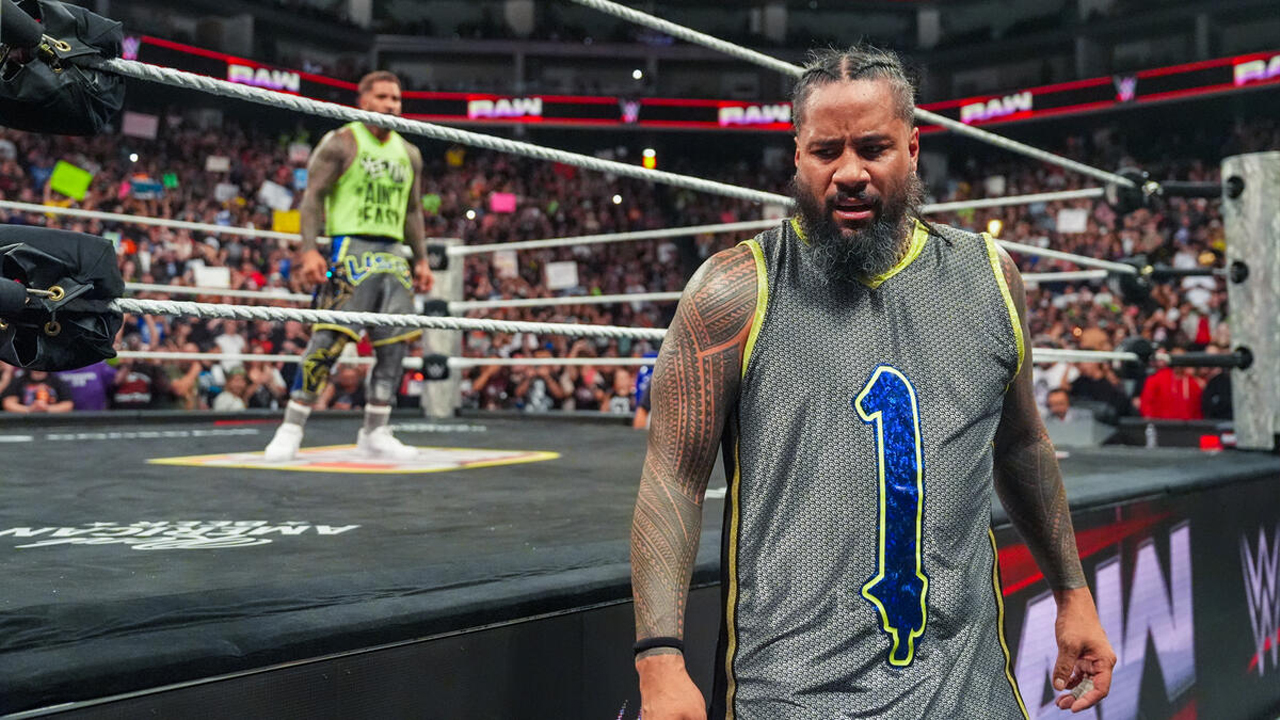 WWE Raw The Usos Jey Uso Jimmy Uso
