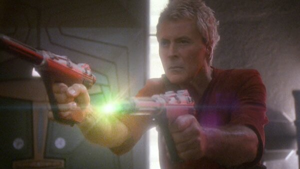 Star Trek Deep Space Nine Defiant How