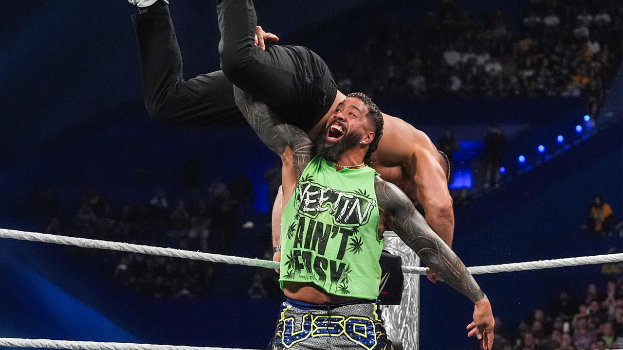 WWE Raw Jey Uso Bron Breakker