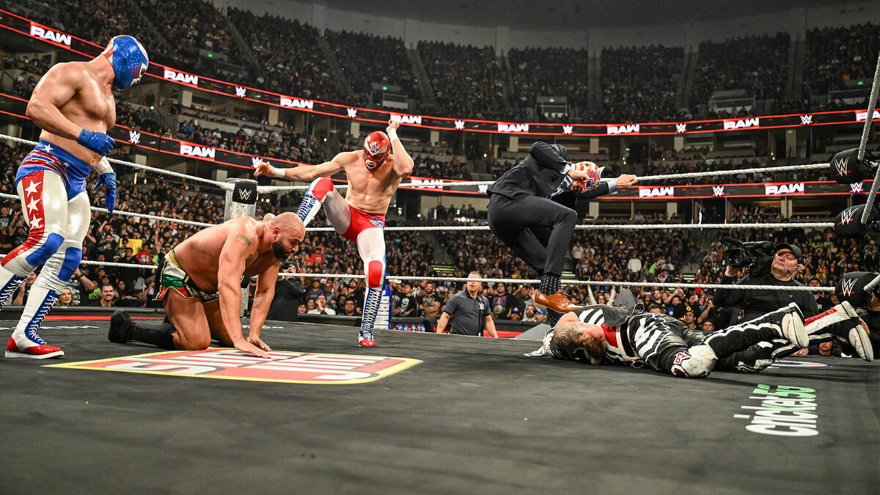 WWE Raw Los Americanos Rusev Penta El Grande Americano