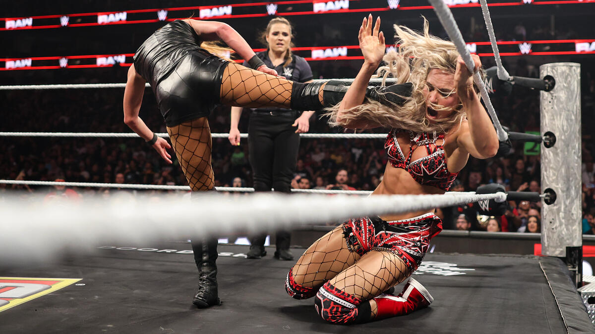 Becky Lynch Maxxine Dupri