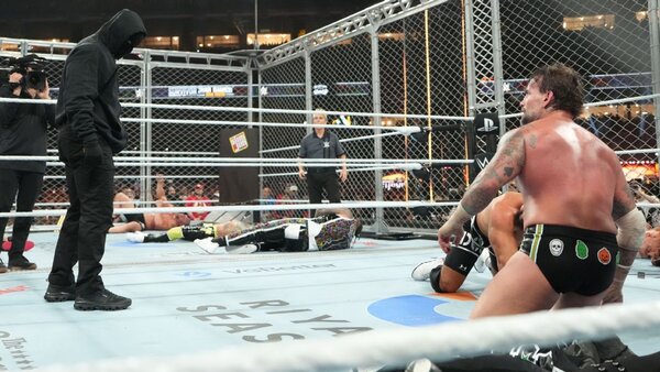 WWE Survivor Series: WarGames 2025 Austin Theory CM Punk