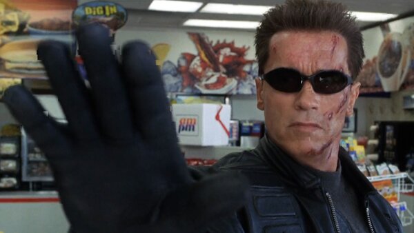 Alien Romulus Get Away From Her