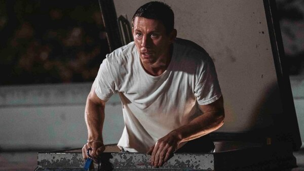 Die My Love Jennifer Lawrence Robert Pattinson