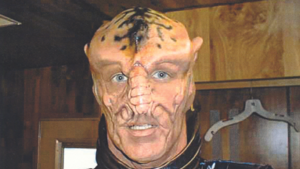 harris yulin Star Trek Deep Space Nine Aamin Marritza Darhe'el duet