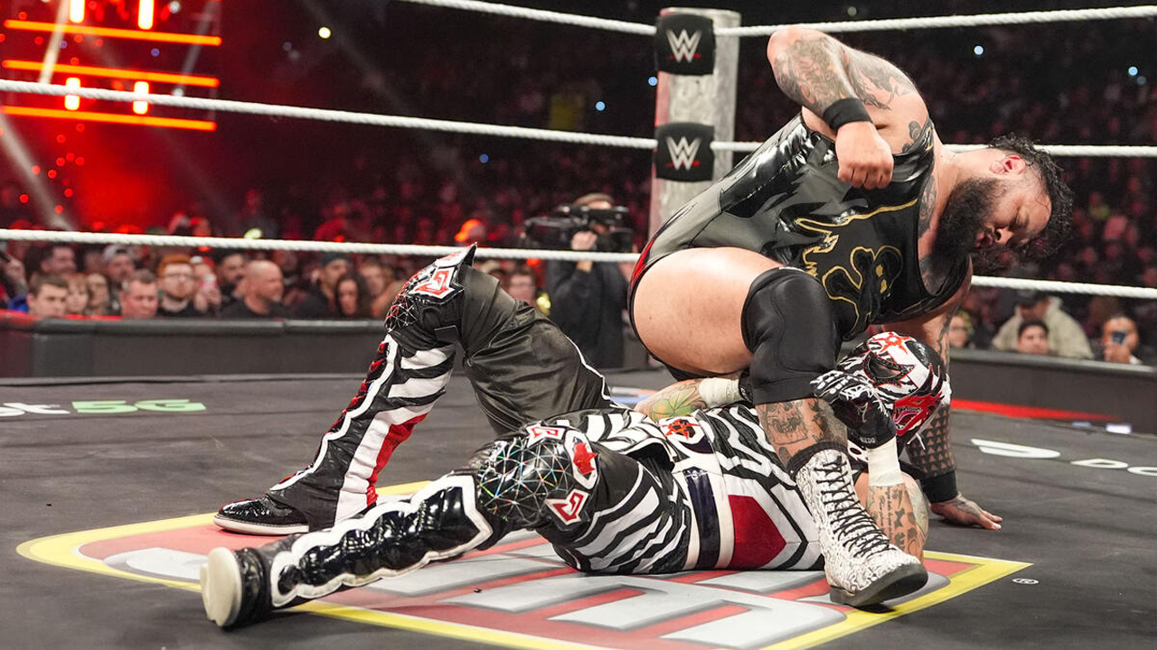 WWE Raw Bronson Reed Penta