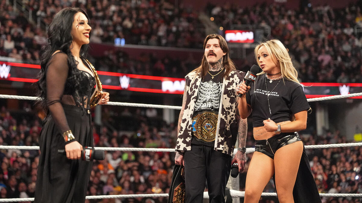 Stephanie Vaquer Dominik Mysterio Liv Morgan