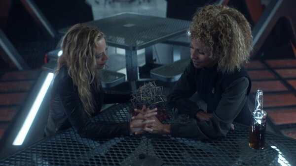 Seven and Raffi Picard