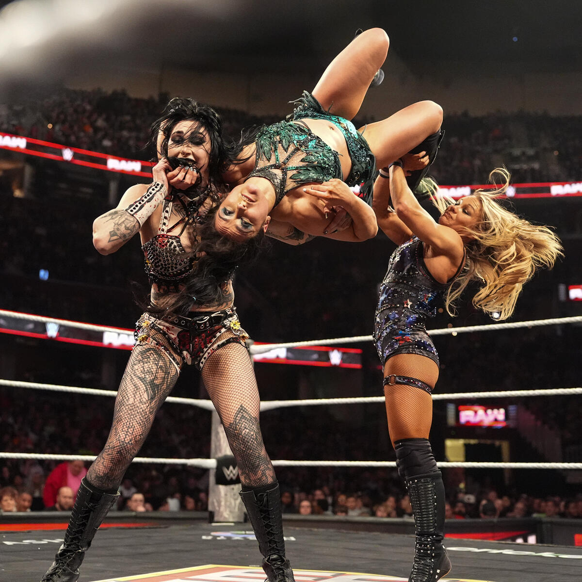 Rhea Ripley Lyra Valkyria Ivy Nile