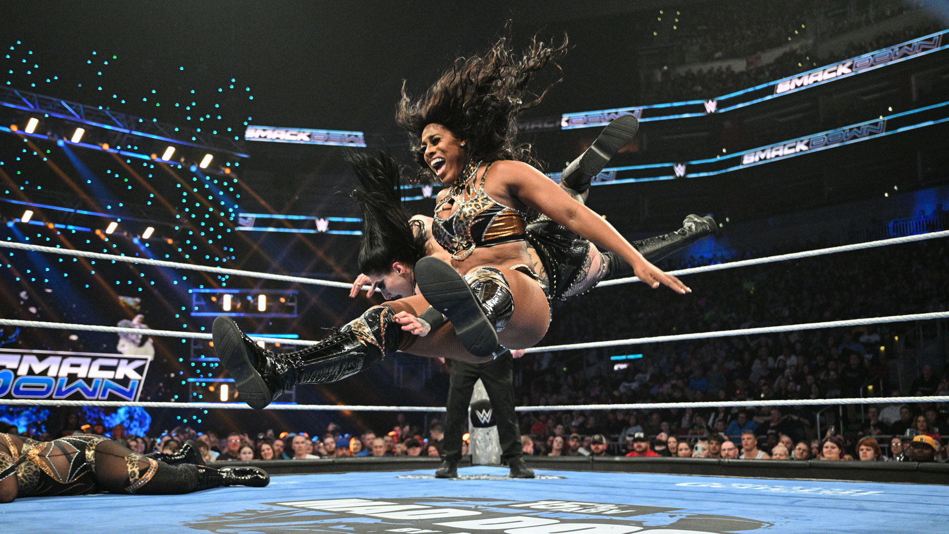 Lash Legend Rhea Ripley