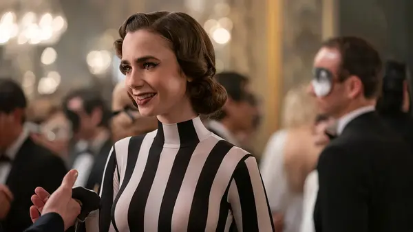 Emily In Paris lily collins