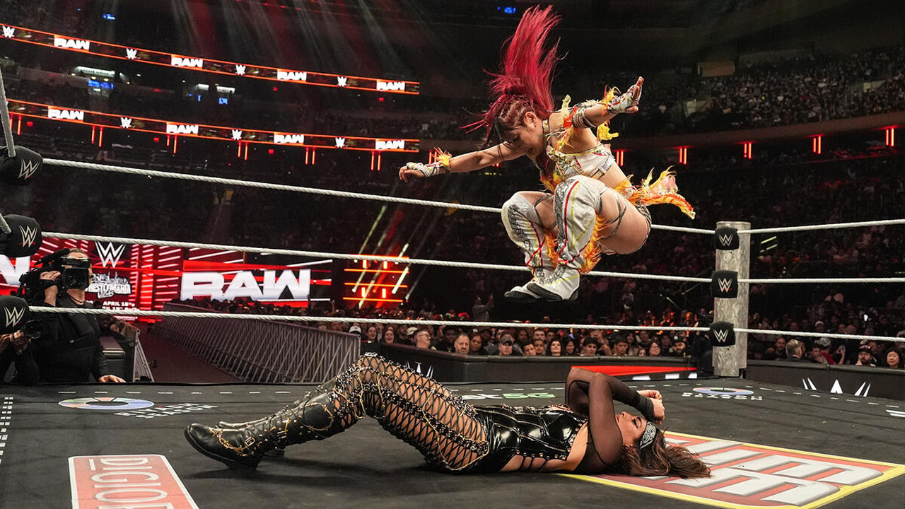 WWE Raw Iyo Sky Raquel Rodriguez
