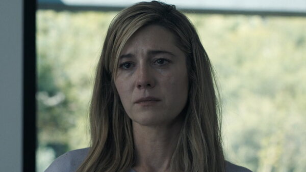 The Hand That Rocks the Cradle 2025