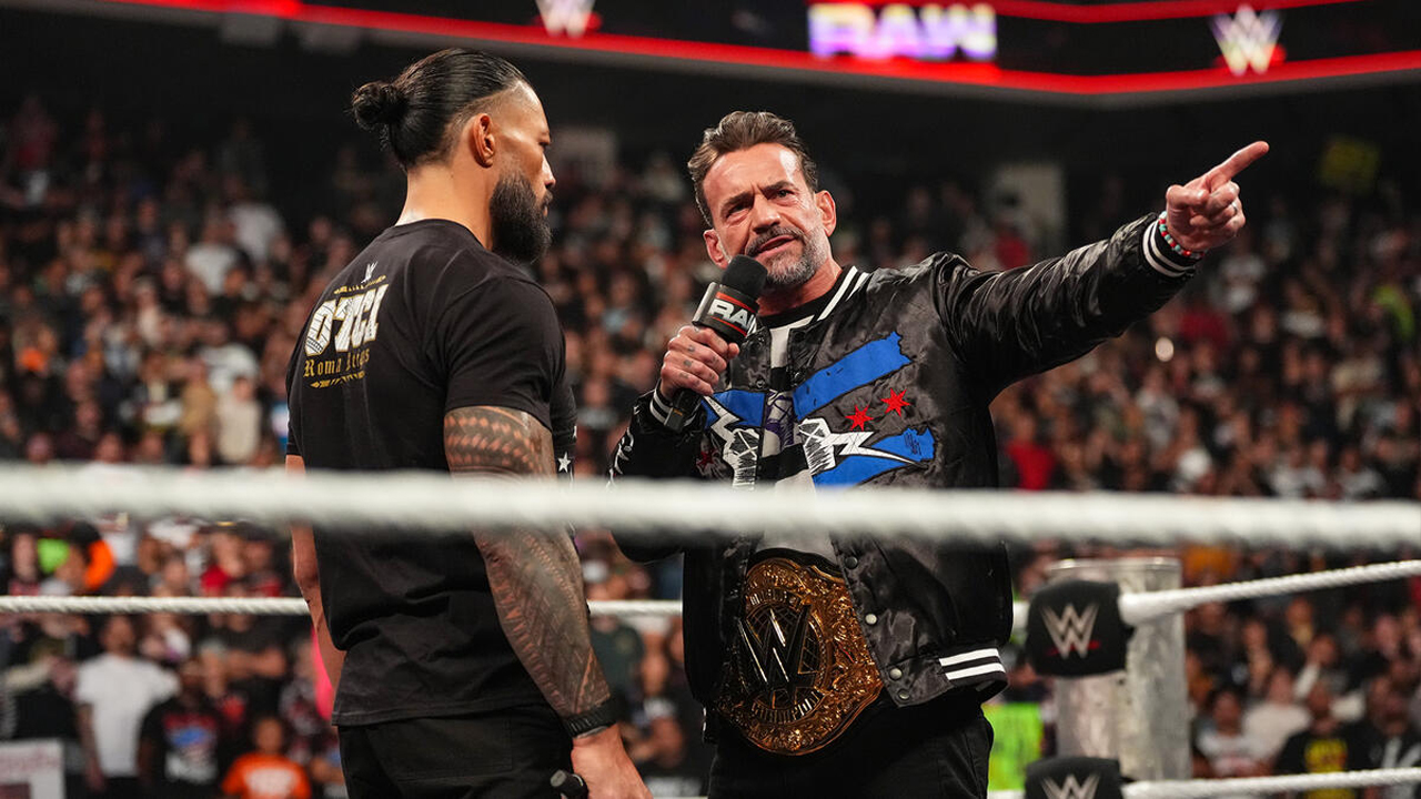 WWE Raw Roman Reigns CM Punk