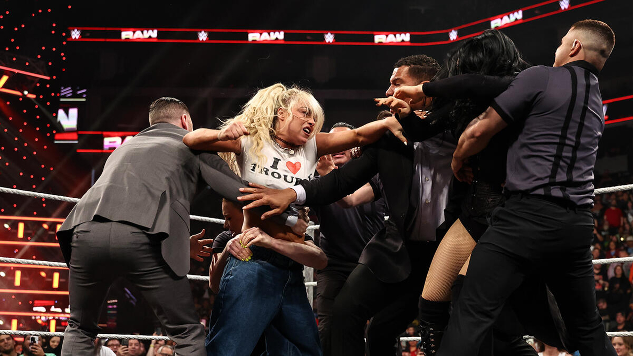 WWE Raw Liv Morgan Stephanie Vaquer