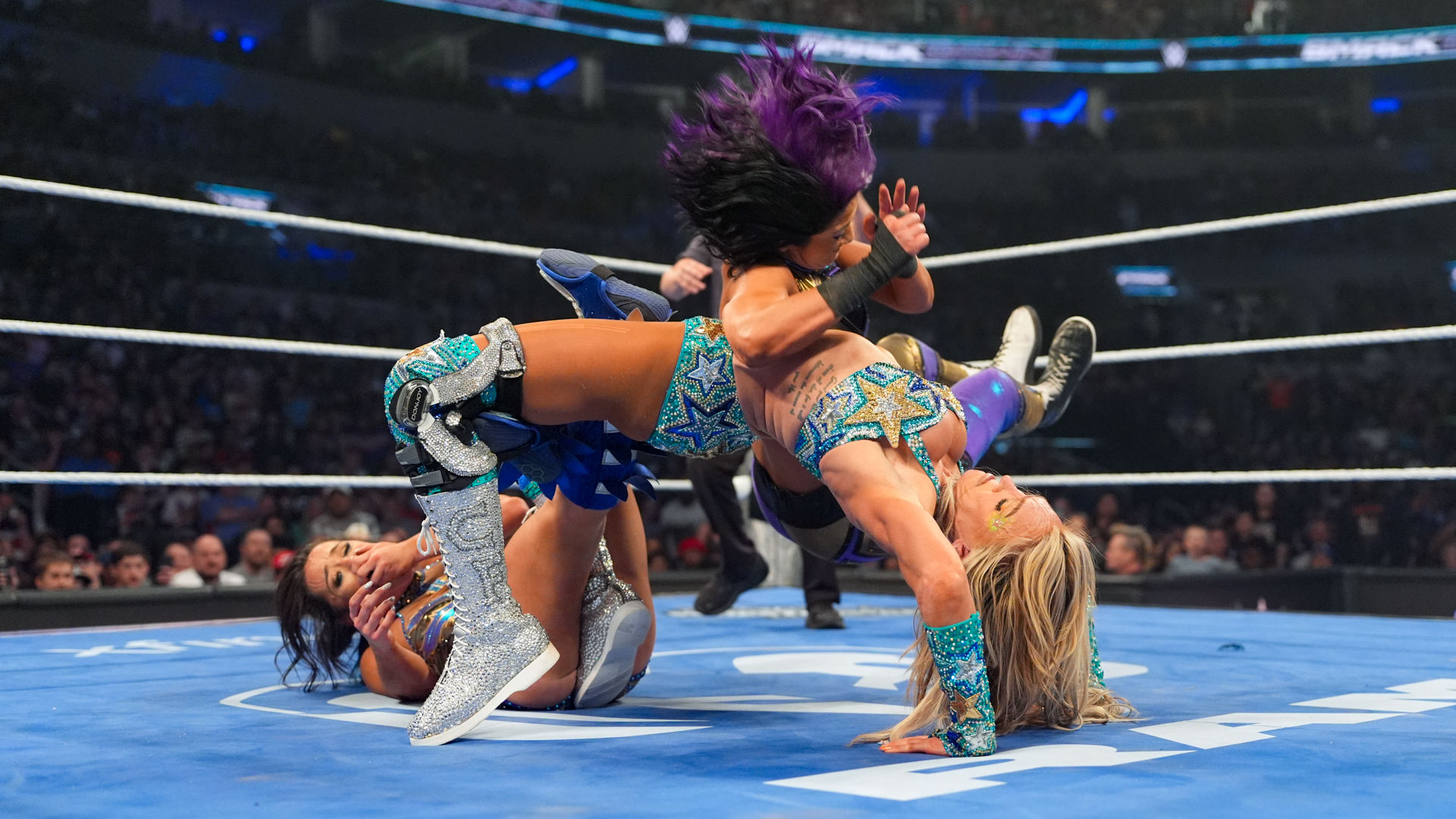 Charlotte Flair Bayley Lyra Valkyria
