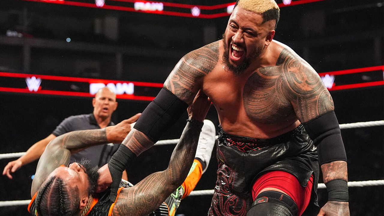WWE Raw Jimmy Uso Solo Sikoa