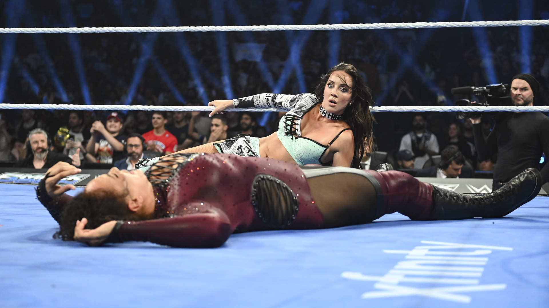 Chelsea Green Nia Jax