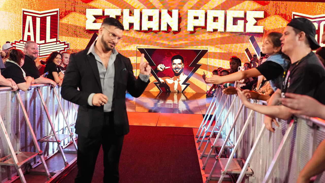 WWE Raw Ethan Page