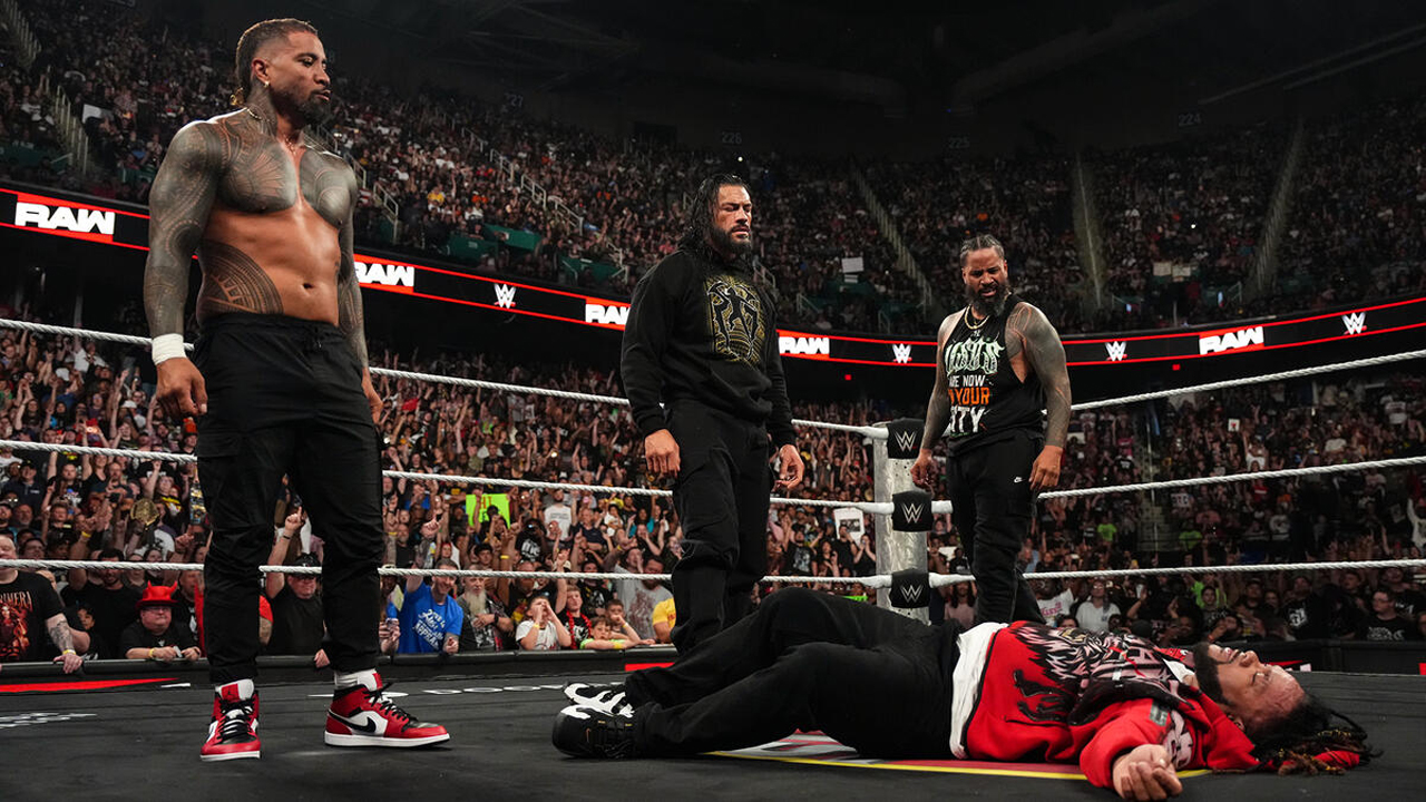 WWE Raw Jey Uso Roman Reigns Jimmy Uso Jacob Fatu