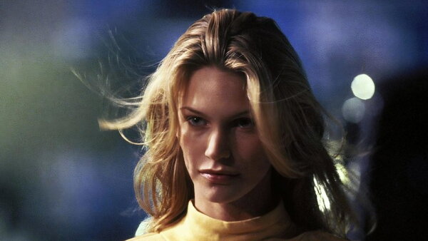 Species Natasha Henstridge