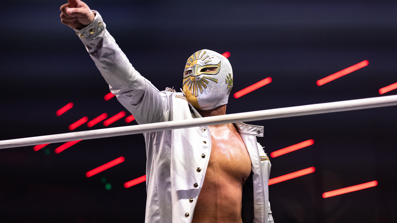 AEW Collision Mistico